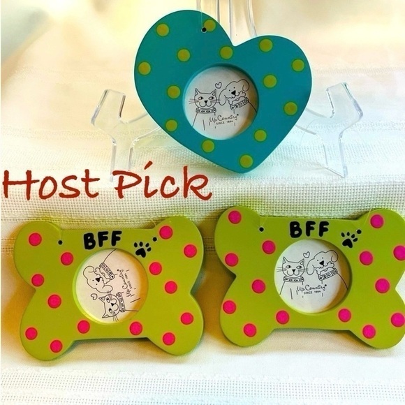 $5 ADD ON with $15+ Bundle‎ Pet Picture Frame Ornaments Wooden Set of Three NEW - Picture 1 of 7